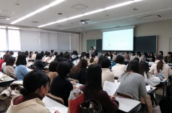 就職内定者・進学予定者との座談会
