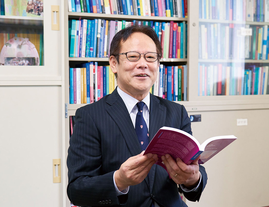 国際学部_トビラ_森先生20241114_353_2