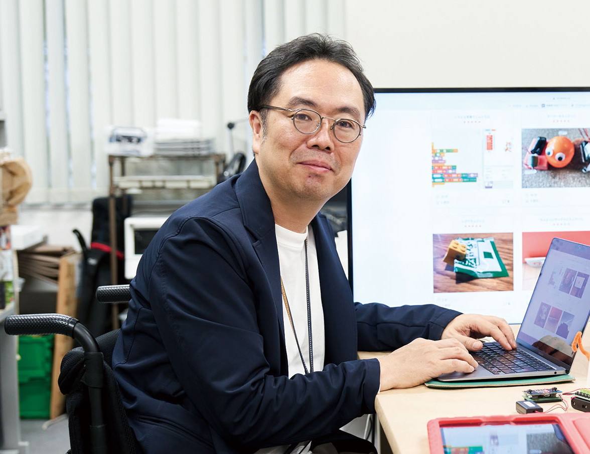 人間社会学部トビラ_森先生20241113_673_2