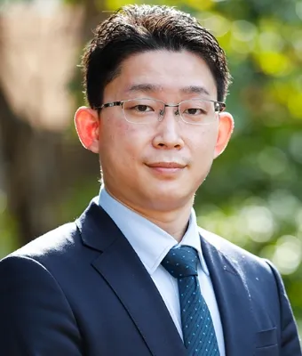 岩山孝幸 助教